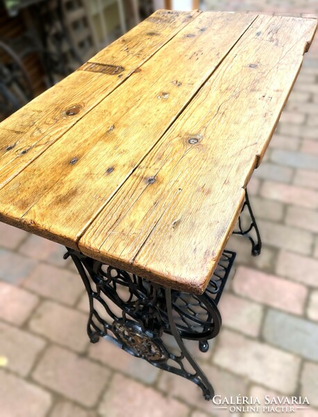 Hall table, terrace table, storage, laptop table with cast iron singer legs