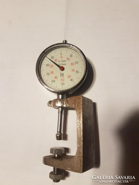 Old thickness gauge
