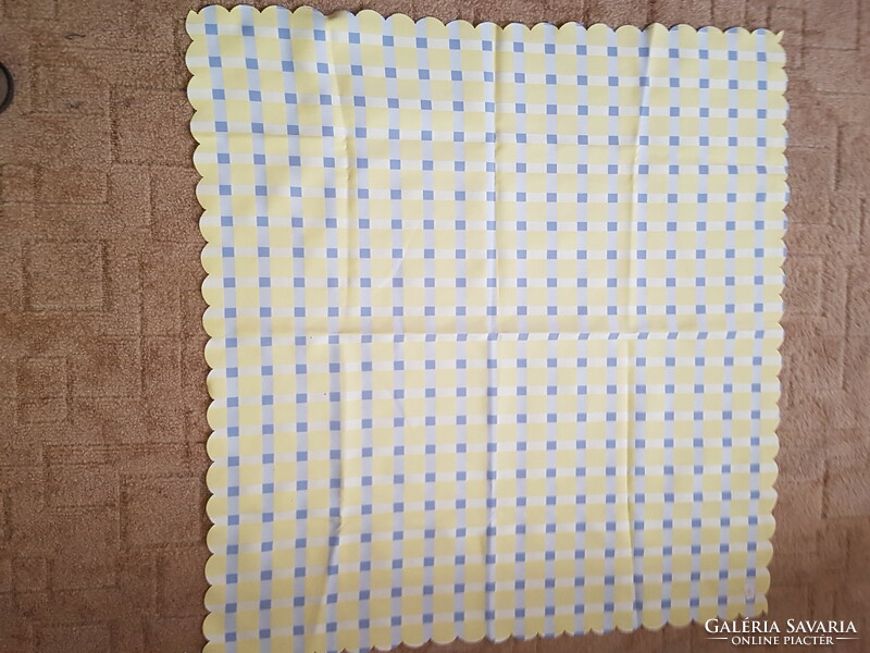 12 Tablecloths, centerpiece 80x80 cm