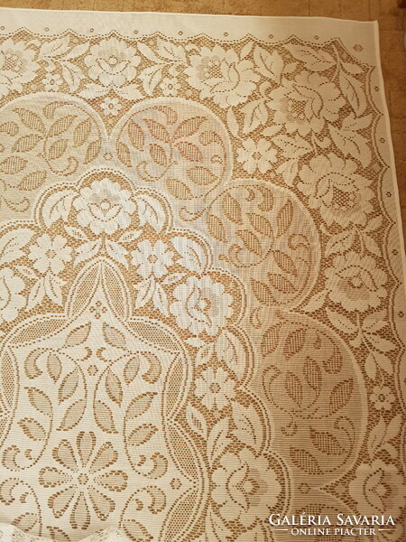Tablecloth, center lace 160x97 cm