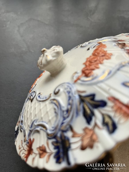 Antique Copeland Bertha earthenware sugar bowl with a wonderful pattern