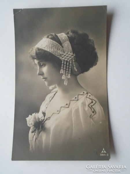 D201762 lady photo postcard fashion - centenary - pickmann Paris 1910k