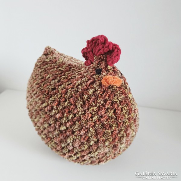 Crochet mother hen