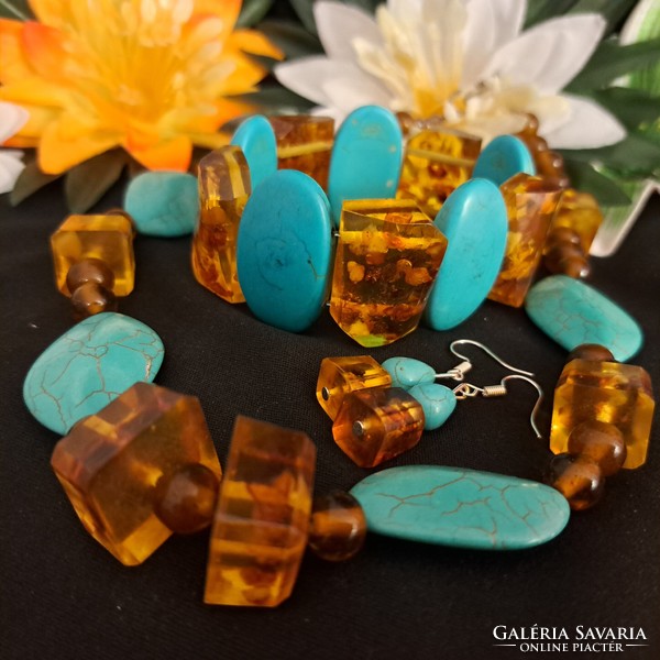 Turquoise and amber unique design set