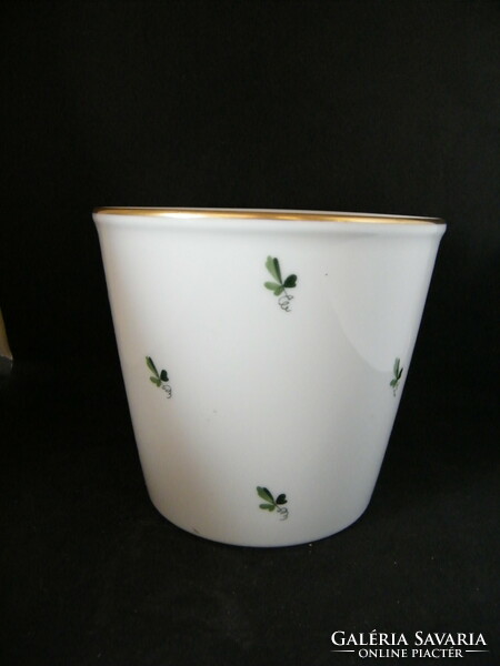 Augarten Viennese clover patterned porcelain bowl