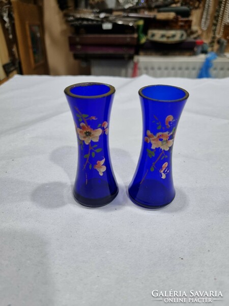 2 old glass vases