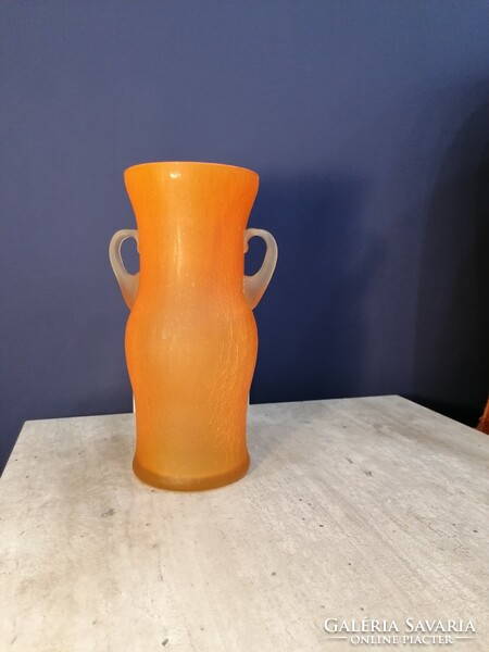 Narancs színű repesztett fátyolüveg váza