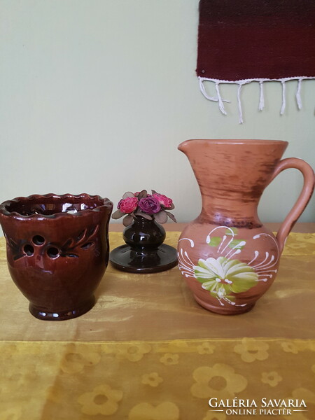 3 pieces of ceramics in one
