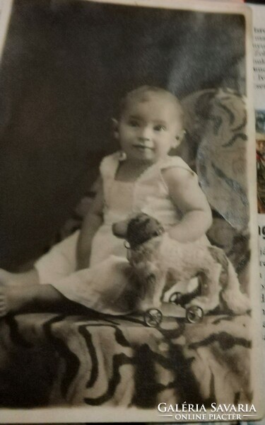 Antique child photo