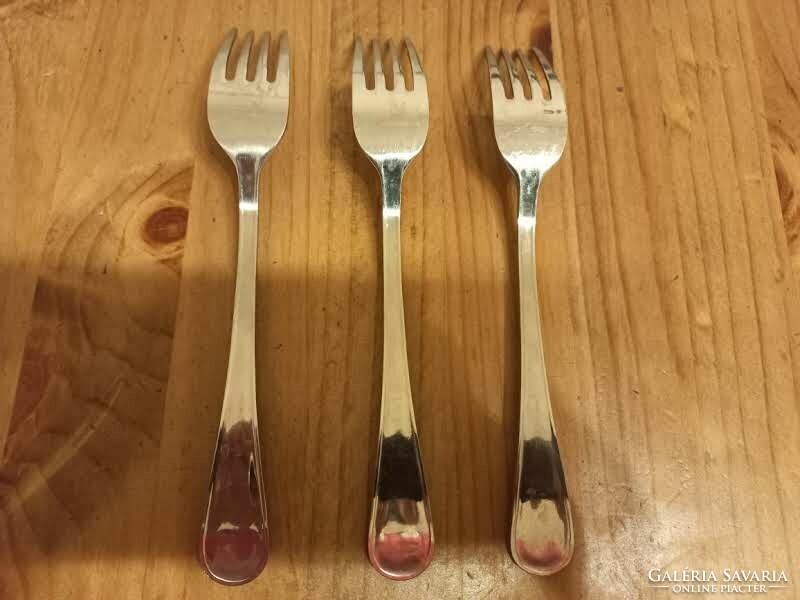 Stainless fork with 3 patterns