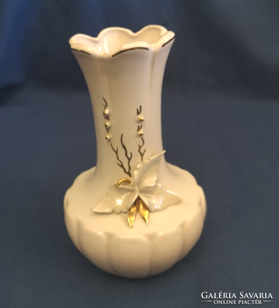 Porcelán Váza, fehér 19cm