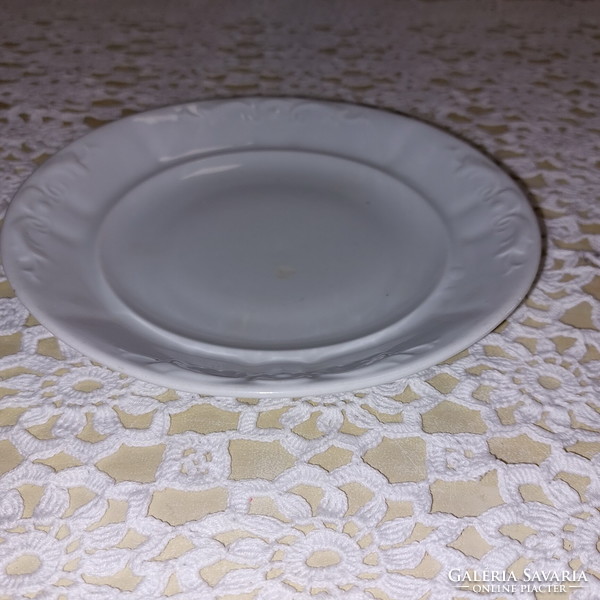 Zsolnay 2db fehér indamintás  régi süteményes tányér