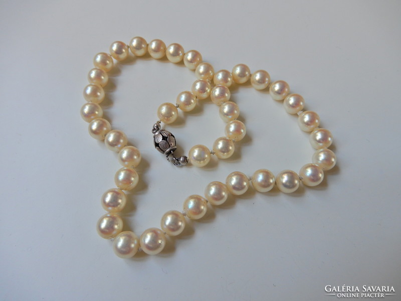 Régi kagylóhéj gyöngysor filigrán ezüst kapoccsal ( Shell Pearl)﻿