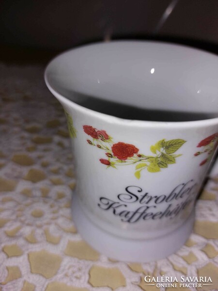 Rózsás szélű porcelán bögre, csésze, Mahlwerck porzellan + 1db bögre ajándék