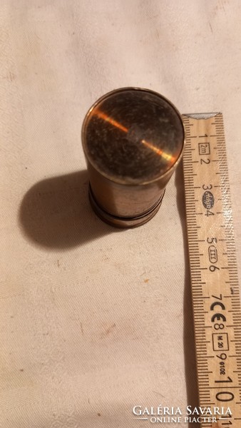 Accessory of an old optical (microscope?) device, yen
