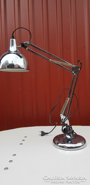 Chrome table lamp....