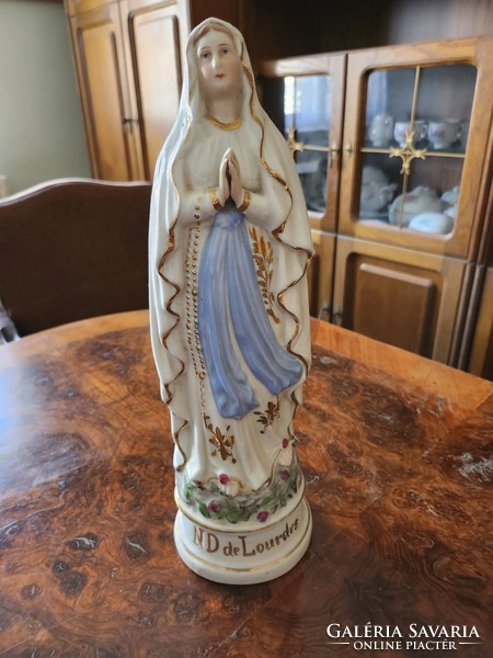 Lourdesi Mária porcelán