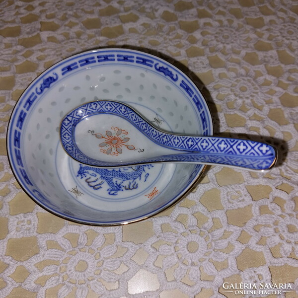 Kínai porcelán rizsszemes, rizsmintás kínai porcelán tálka és kanál