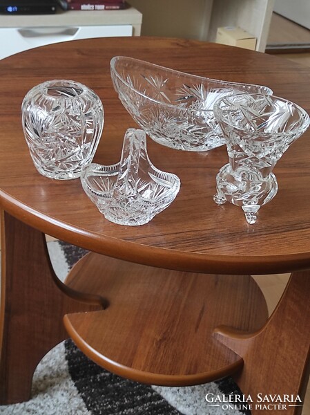 4 pieces of crystal home decoration in a package (unused, in display case condition)