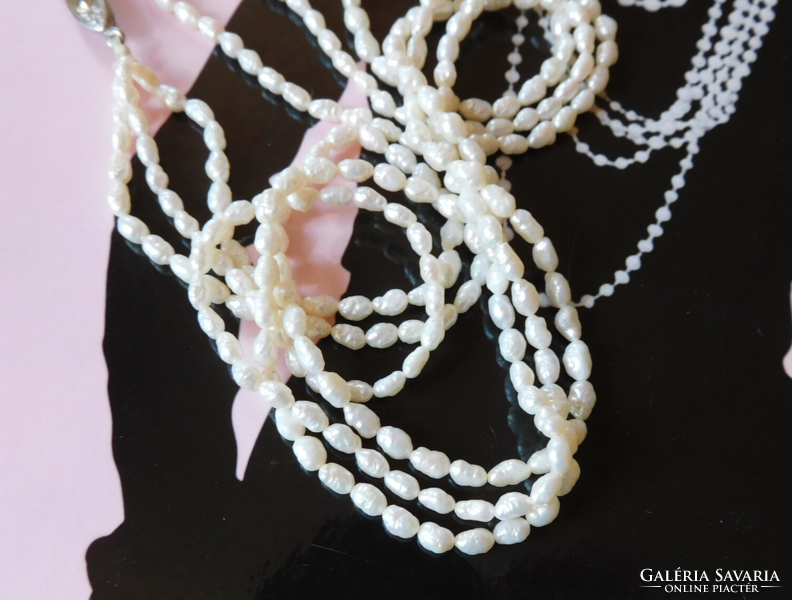 Vintage three-row cultured pearl necklace 46 cm