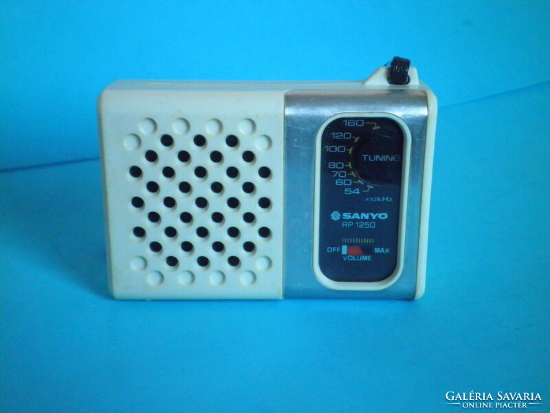 Old sanyo rp 1250 pocket radio