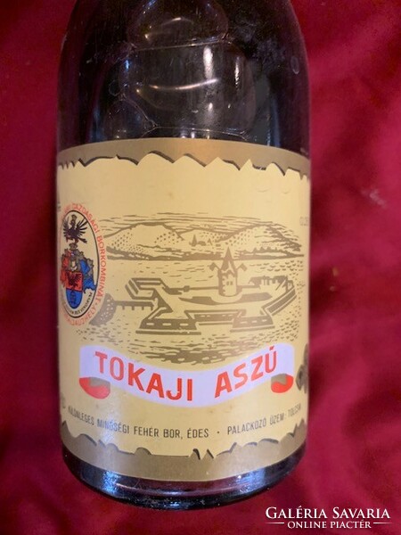Tokaji Aszú , 3 puttonyos , 1979-es évjárat,0,25l
