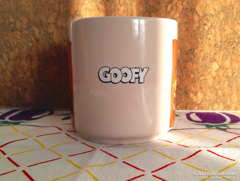 Disney porcelán bögre - Goofy -