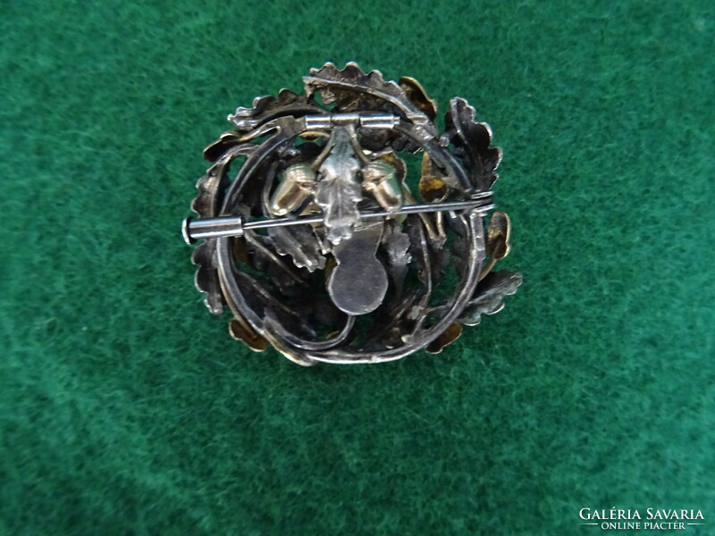 Antik ezüst és arany vadász medál és bross szarvas gyöngyfogakkal díszítve