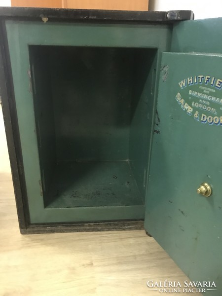 English antique safe