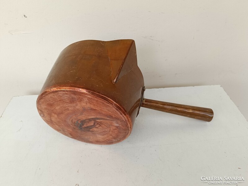 Antique kitchen tool red copper pot large heavy handle beaked foot 630 8607