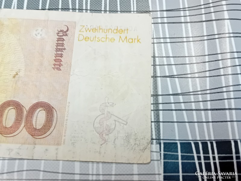 200 Deutsche marks