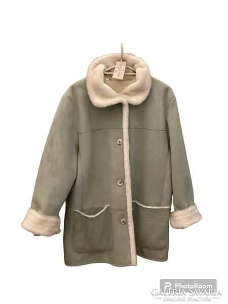 Fur coat size 42
