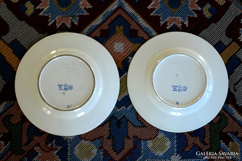 Zsolnay perzsa dekoros tányérpár