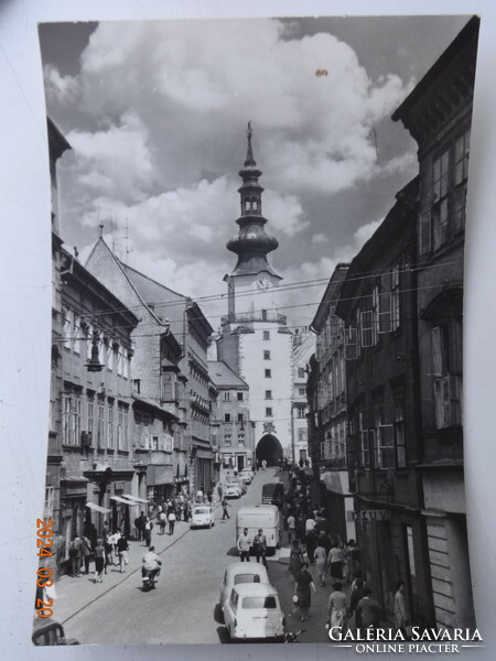 Régi, retró, képeslap:  Pozsony, Michalská utca (60-as évek)