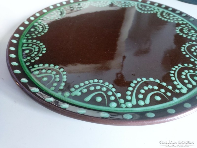 Csodaszép színű, türkiz díszítésű 26 cm átmérőjű kerámia tál tányér