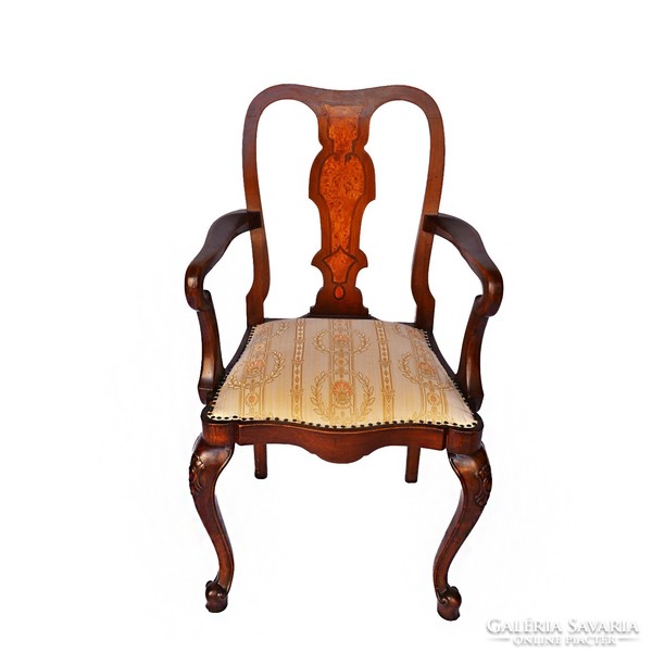 Chippendale karfás szék