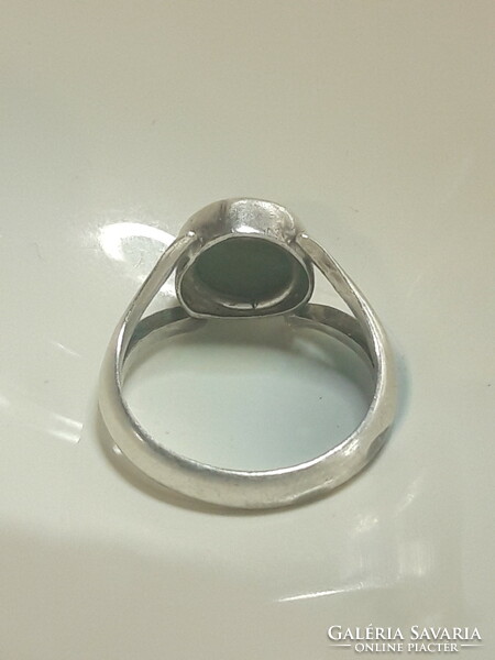Old silver ring with jade stone - size 49