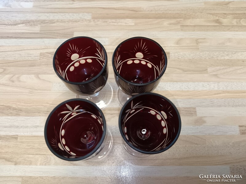 Burgundy crystal with pouring glasses