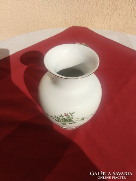 Hollóháza Erika patterned vase,, 18 cm,, new in store,,