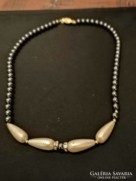Sold out!!! Beautiful hematite and pearl necklace (with defective clasp)!