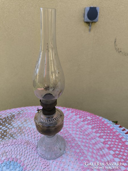 Petróleum lámpa eladó! Üvegtestű petróleum lámpa 37 cm