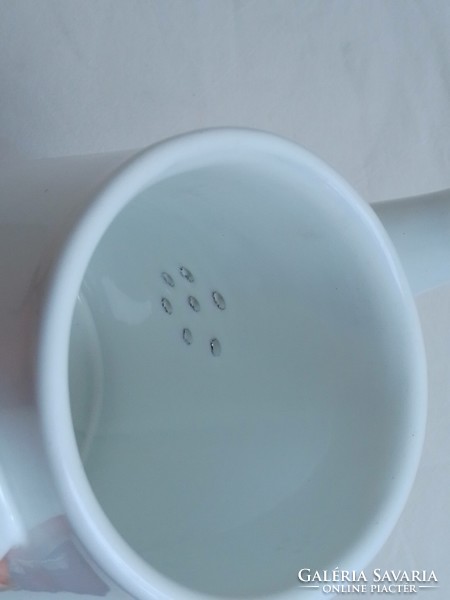 Fehér mázas kerámia teáskanna, Városlőd jelzett, kb. 0,75 liter