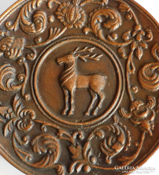 Bronze bowl with deer motif 22.5 Cm