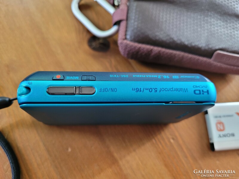 Sony DSC-TX10 Waterproof digitális feényképezőgép.