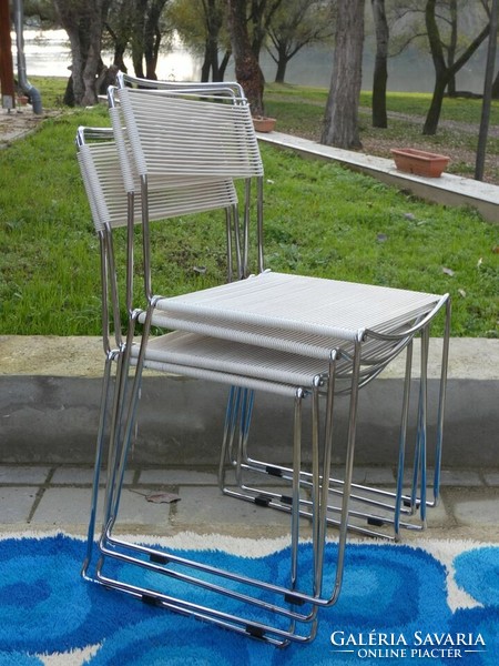 4 darab Giandomenico Belotti  tervezte Spaghetti szék az  Alias Butorgyár részére  1980-ból