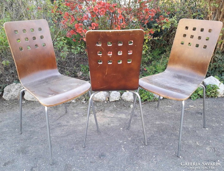 3 db. design szék.