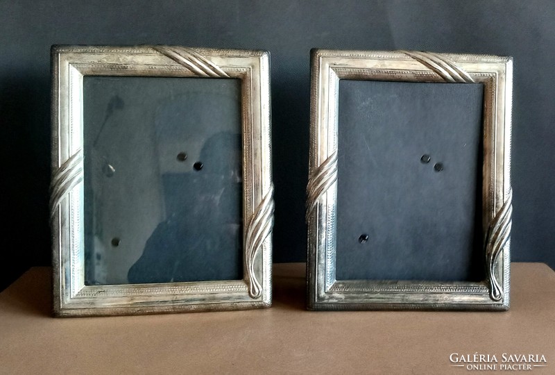 2 silver-plated picture frames, negotiable art deco design