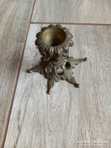 Wonderful old copper candle holder (6.5x9.3 cm)
