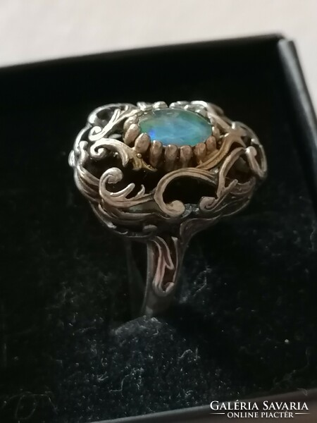 Opálköves női ezüst gyűrű