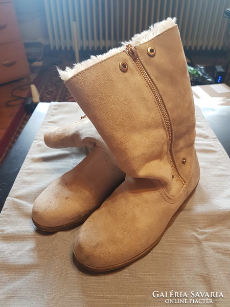 Graceland boots size 38